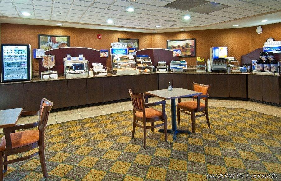 奥罗谷假日酒店 外观 照片